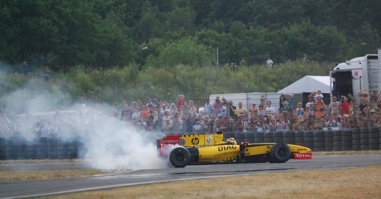 N-Gine Renault F1 Team Show